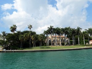 Star Island diese Villa steht gerade zum Verkauf 29 Millionen Dollar falls jemand Interesse hat